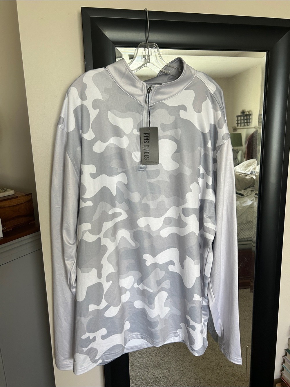 Pins & Aces Gray Camo Quarter-Zip Pullover